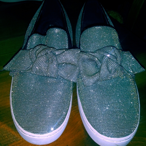 Michael Kors slides - Picture 1 of 3